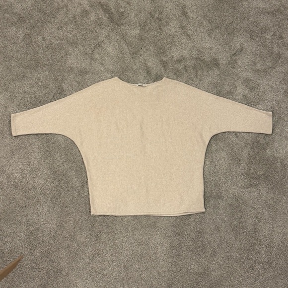 The Reset R Label Ribbed Short Sleeve Pullover Sweater in Cream Size Large / XL - Picture 10 of 10